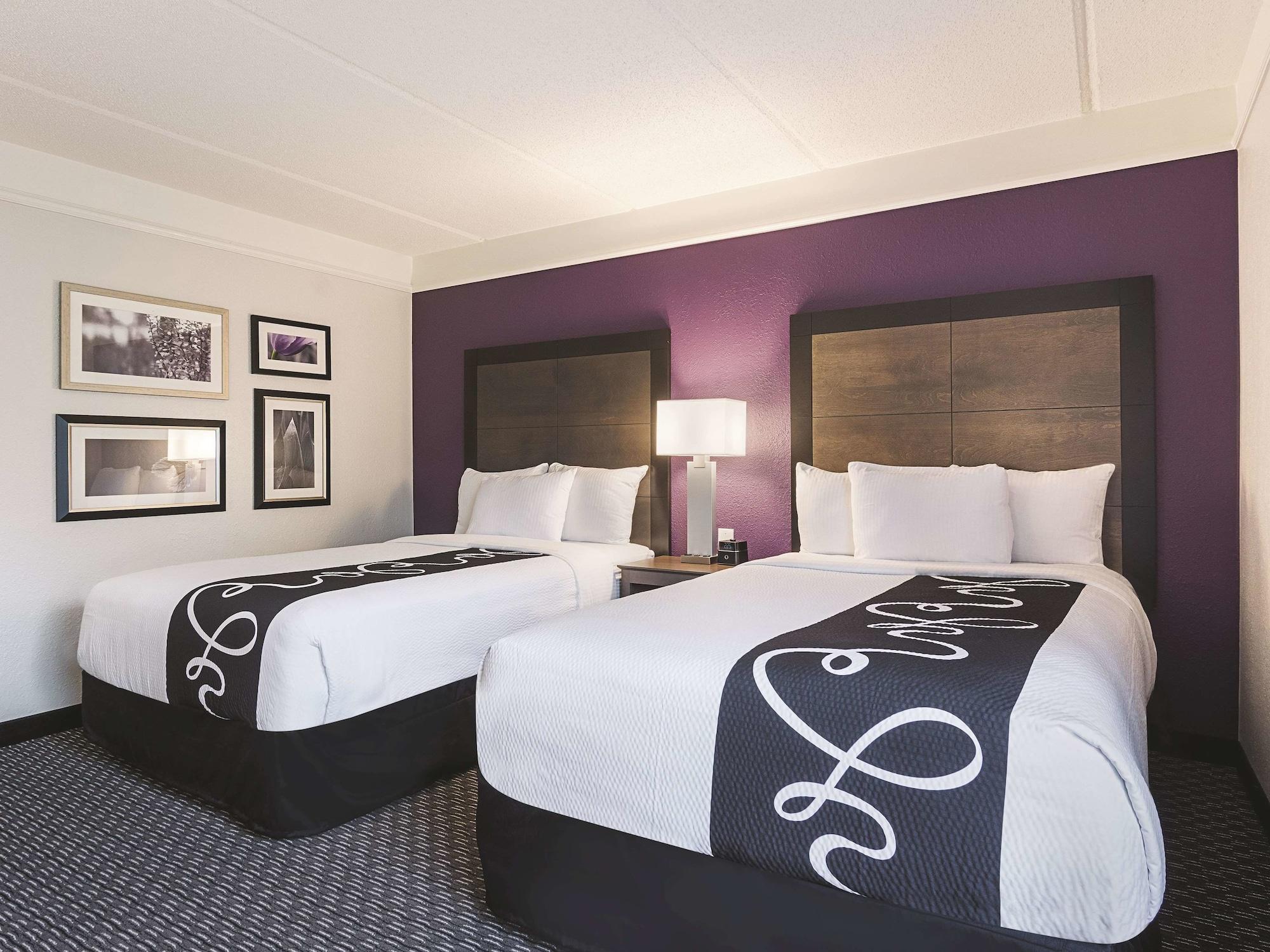 La Quinta By Wyndham Arlington North 6 Flags Dr Ξενοδοχείο Εξωτερικό φωτογραφία