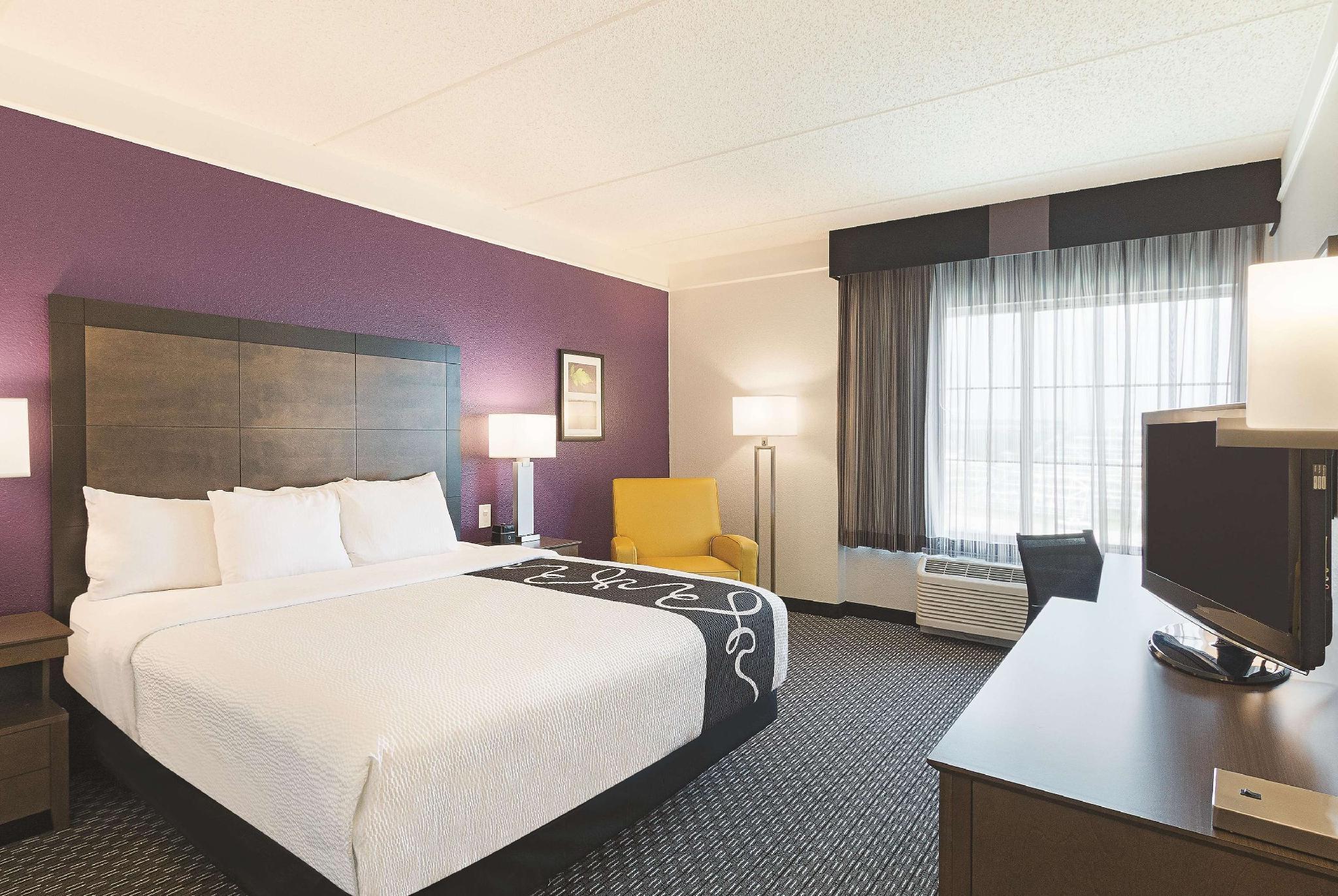 La Quinta By Wyndham Arlington North 6 Flags Dr Ξενοδοχείο Εξωτερικό φωτογραφία