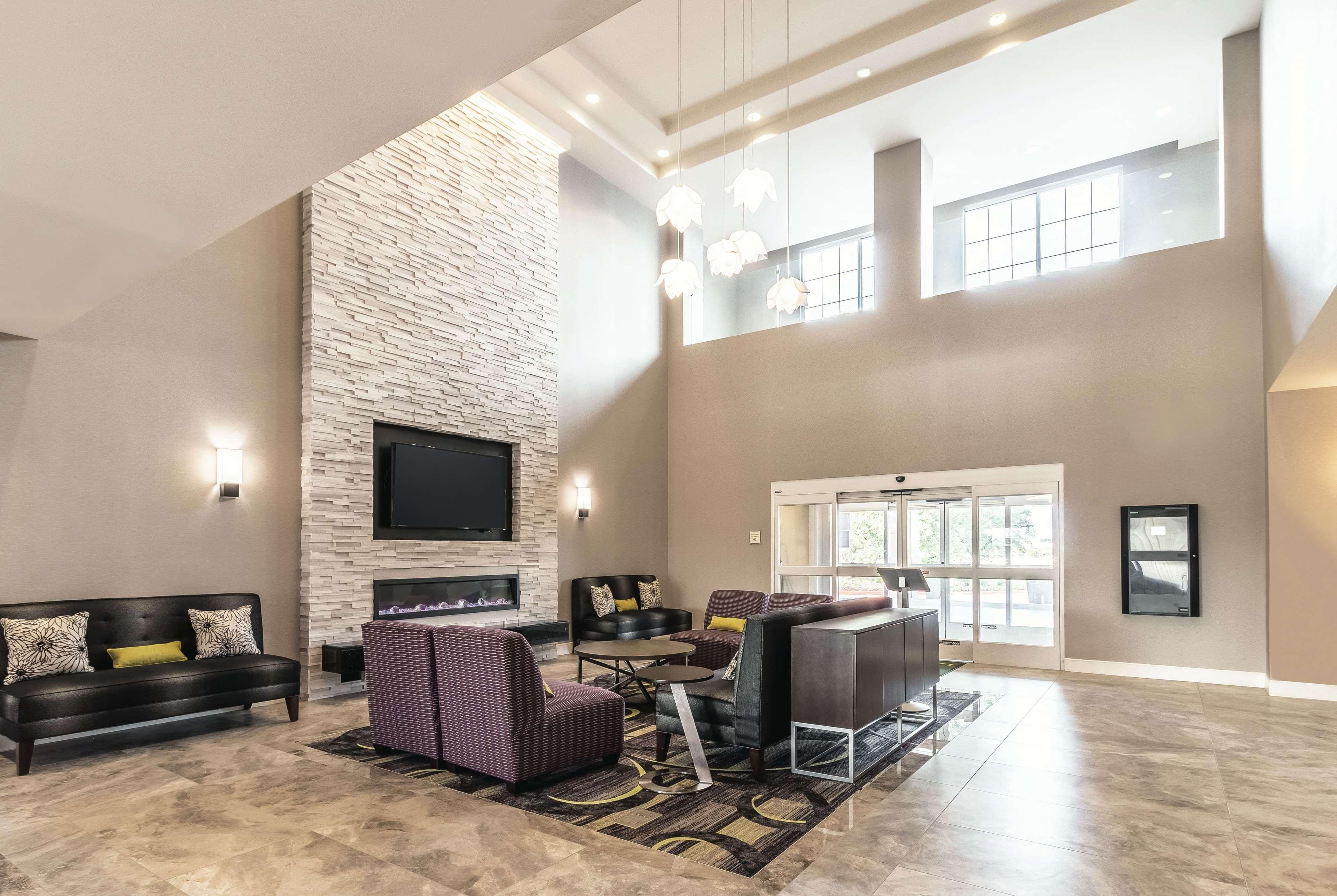 La Quinta By Wyndham Arlington North 6 Flags Dr Ξενοδοχείο Εξωτερικό φωτογραφία