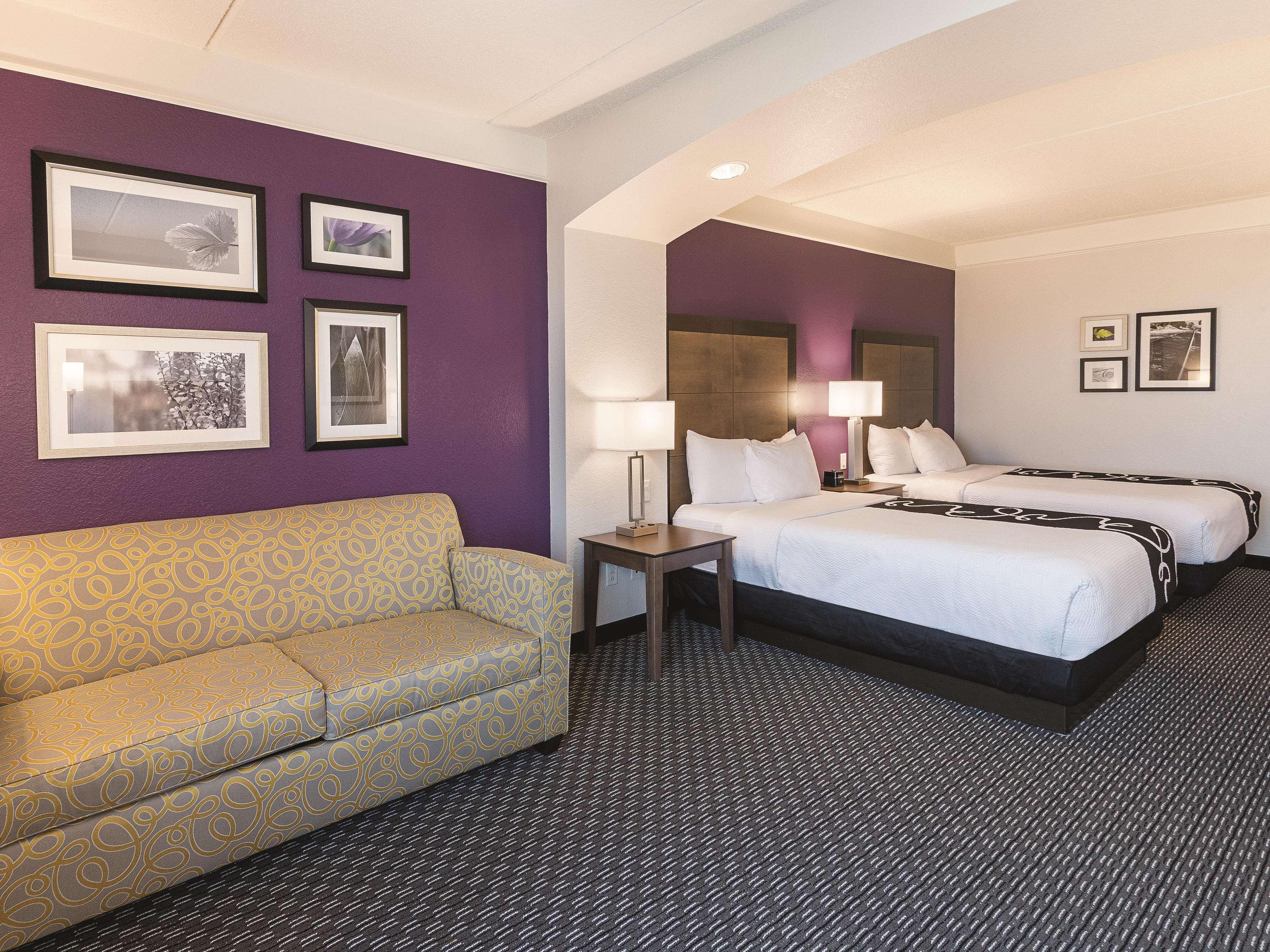 La Quinta By Wyndham Arlington North 6 Flags Dr Ξενοδοχείο Εξωτερικό φωτογραφία