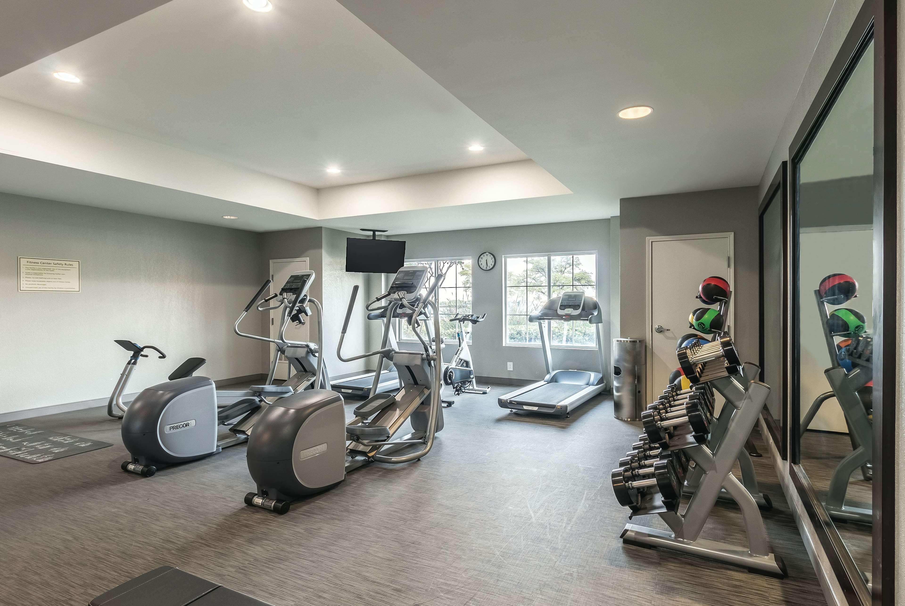 La Quinta By Wyndham Arlington North 6 Flags Dr Ξενοδοχείο Εξωτερικό φωτογραφία