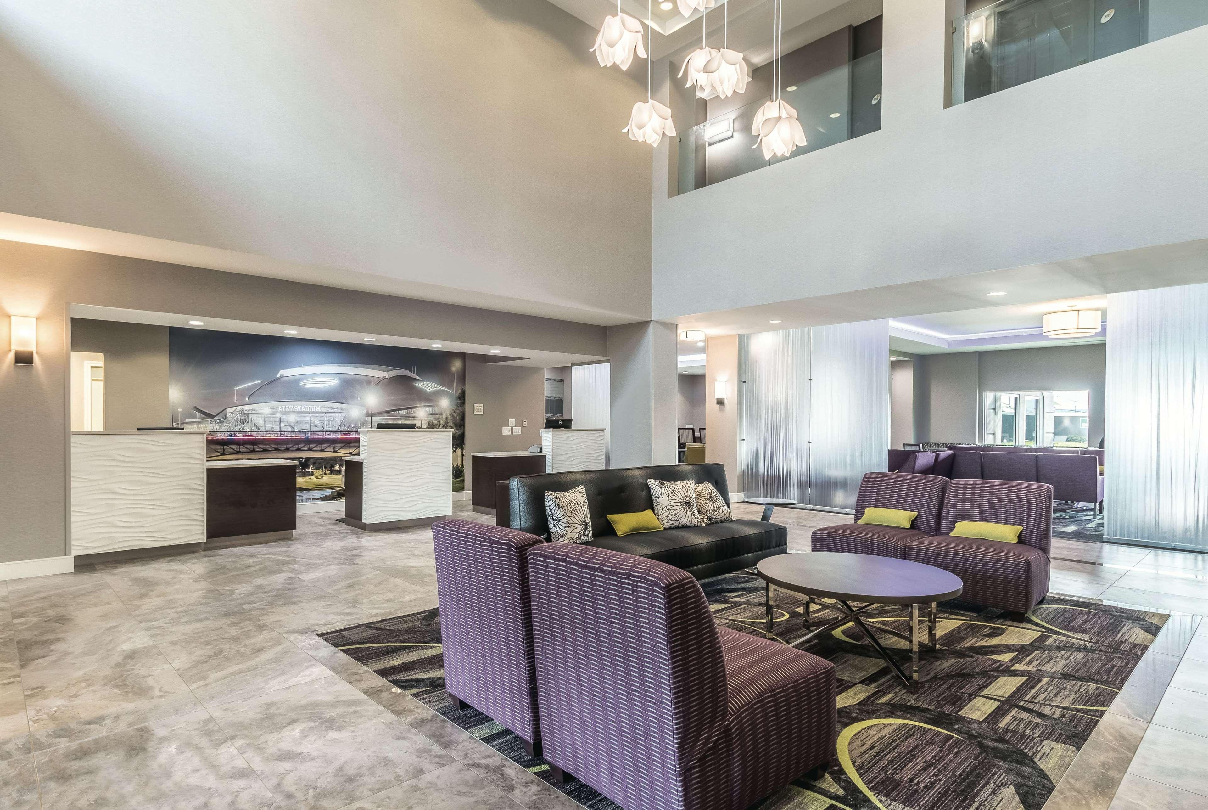 La Quinta By Wyndham Arlington North 6 Flags Dr Ξενοδοχείο Εξωτερικό φωτογραφία