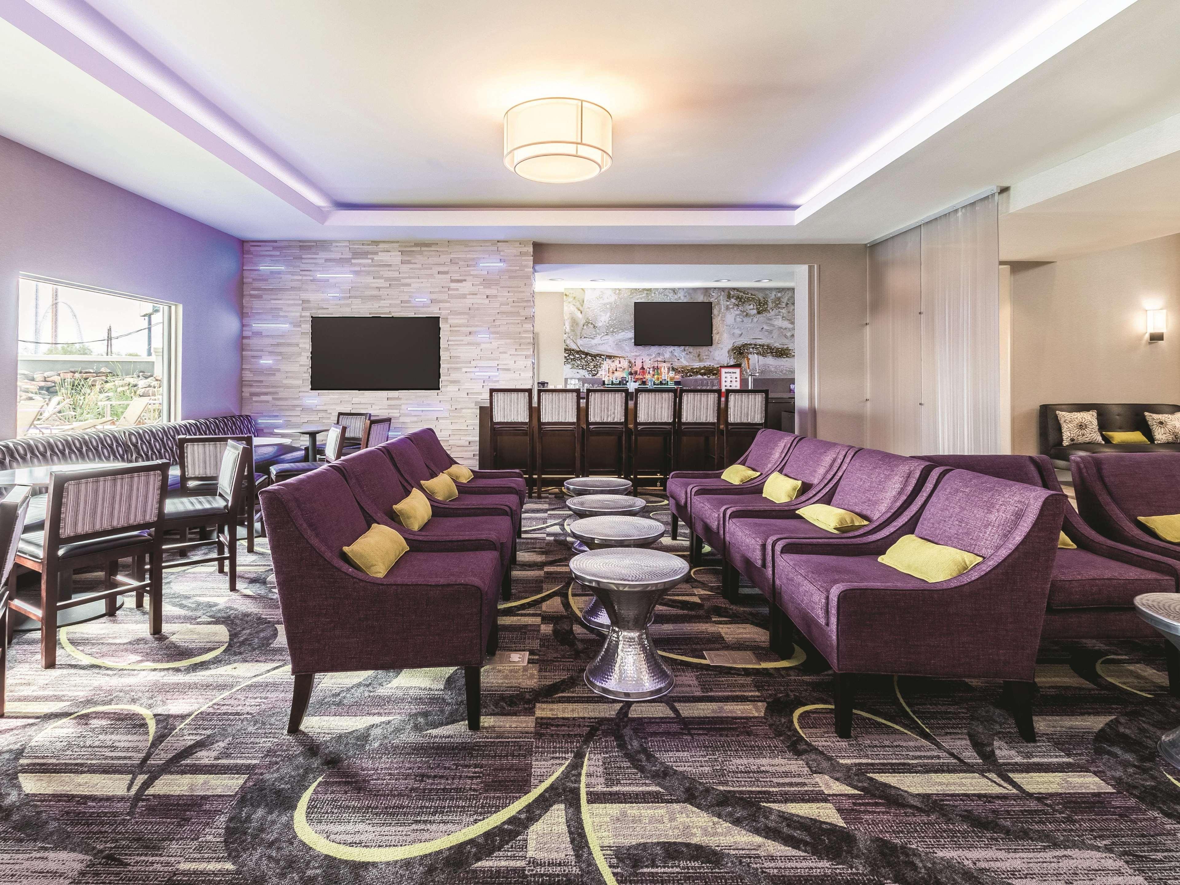 La Quinta By Wyndham Arlington North 6 Flags Dr Ξενοδοχείο Εξωτερικό φωτογραφία