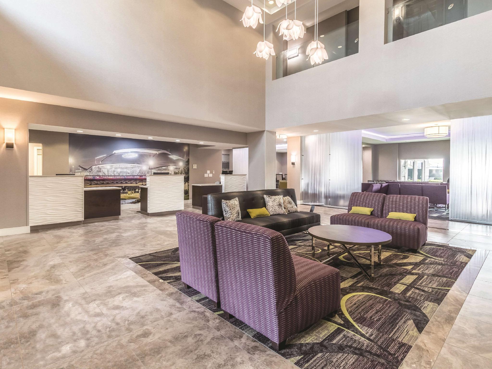 La Quinta By Wyndham Arlington North 6 Flags Dr Ξενοδοχείο Εξωτερικό φωτογραφία