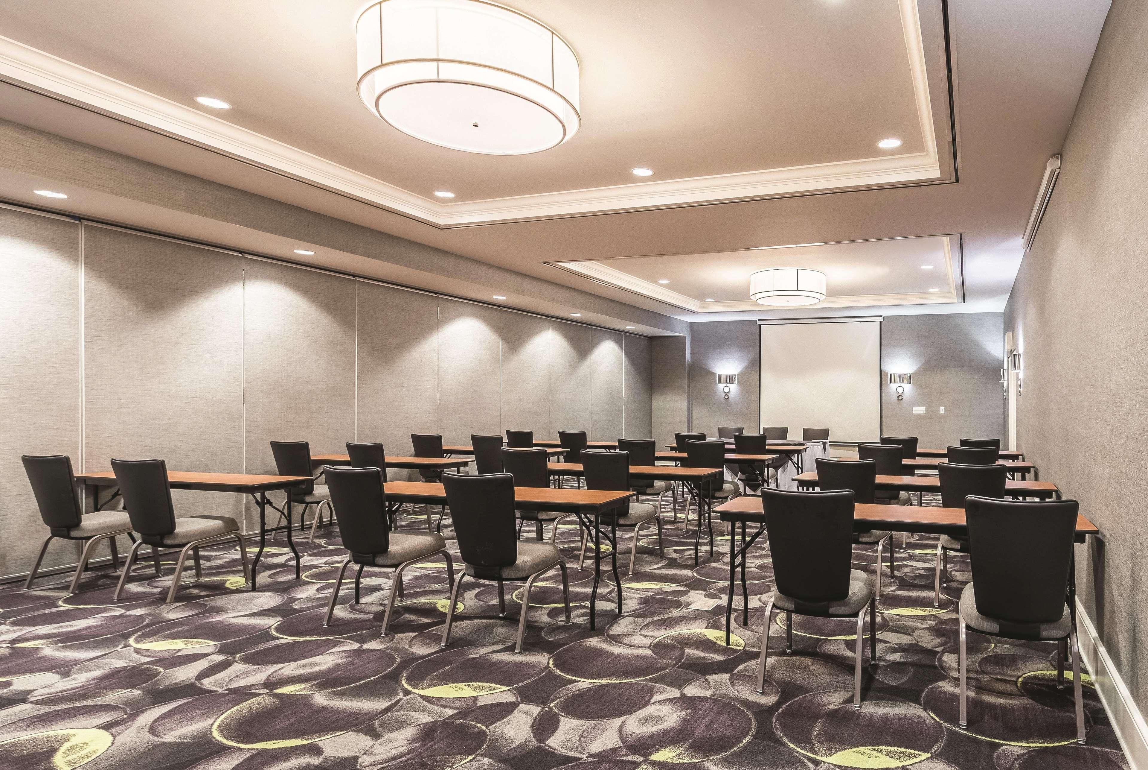 La Quinta By Wyndham Arlington North 6 Flags Dr Ξενοδοχείο Εξωτερικό φωτογραφία