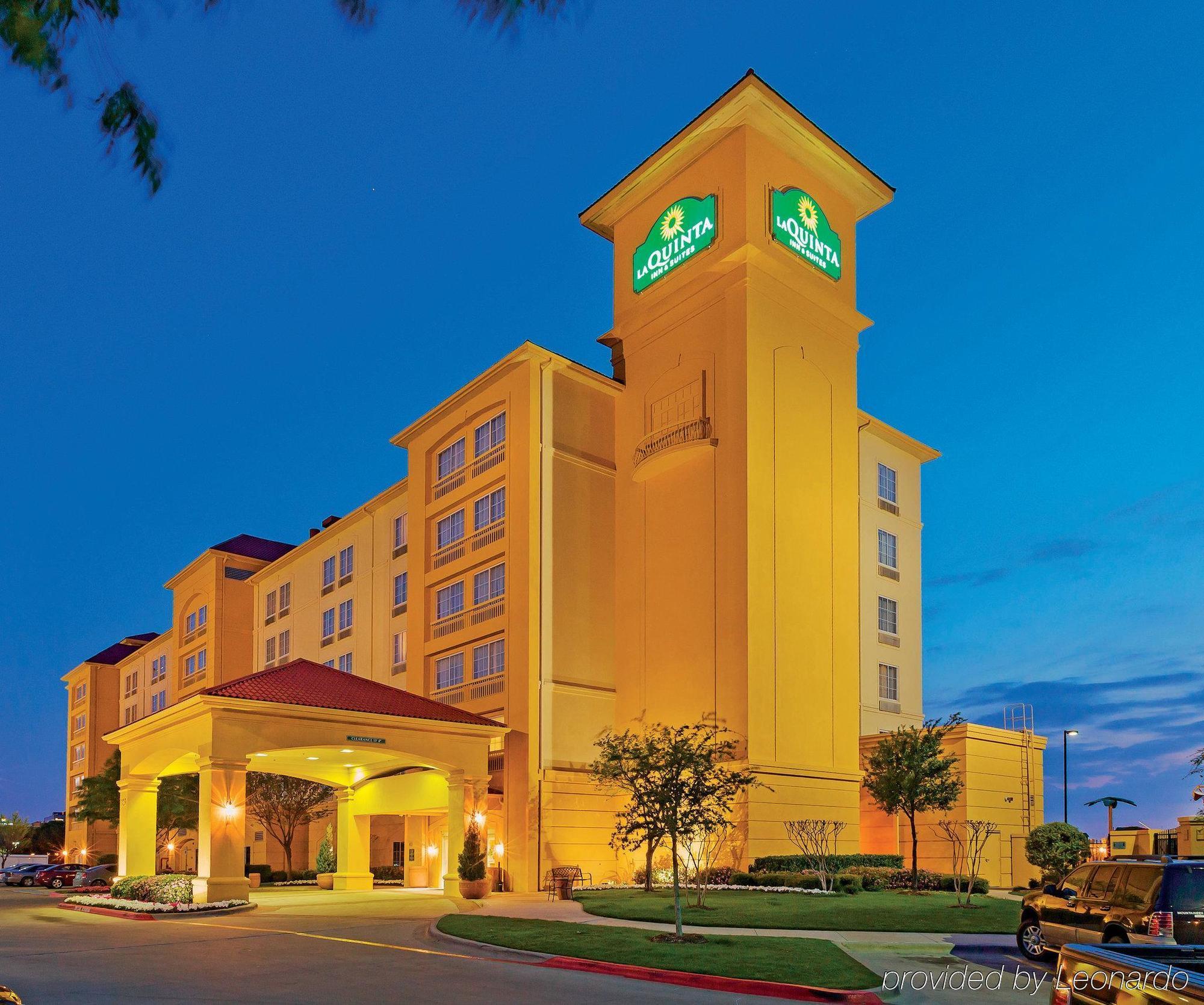La Quinta By Wyndham Arlington North 6 Flags Dr Ξενοδοχείο Εξωτερικό φωτογραφία
