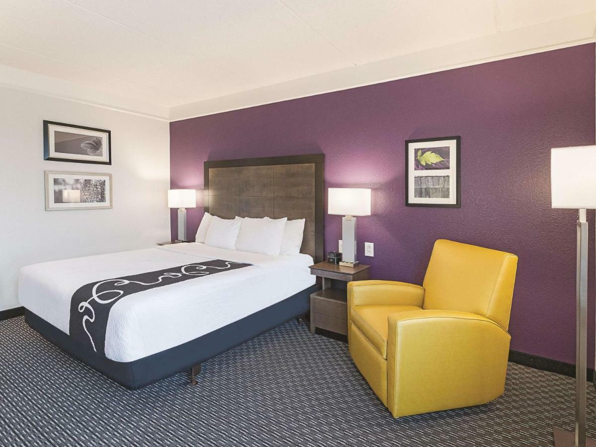 La Quinta By Wyndham Arlington North 6 Flags Dr Ξενοδοχείο Εξωτερικό φωτογραφία